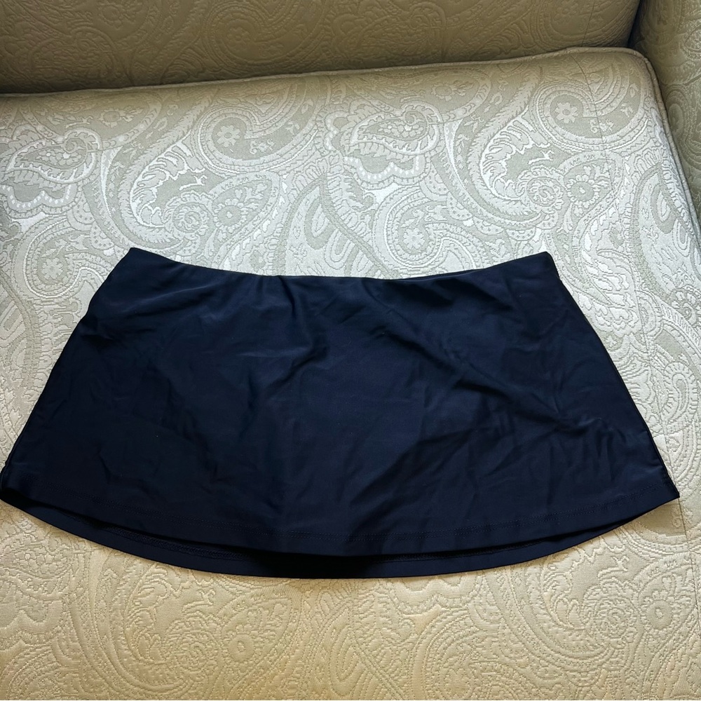 Tropical Honey Skirted Swim Bottom Size 12 Black